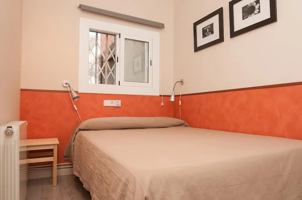 Charming Gracia 2 Bedrooms Barcelona Apartment
