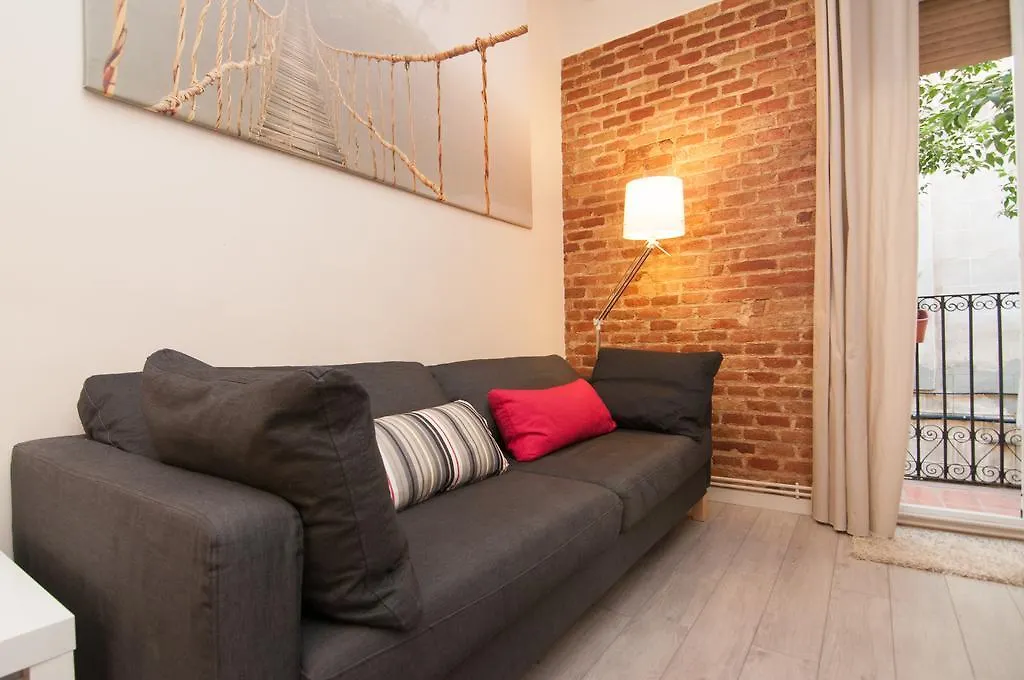 اتصالات Charming Gracia 2 Bedrooms 